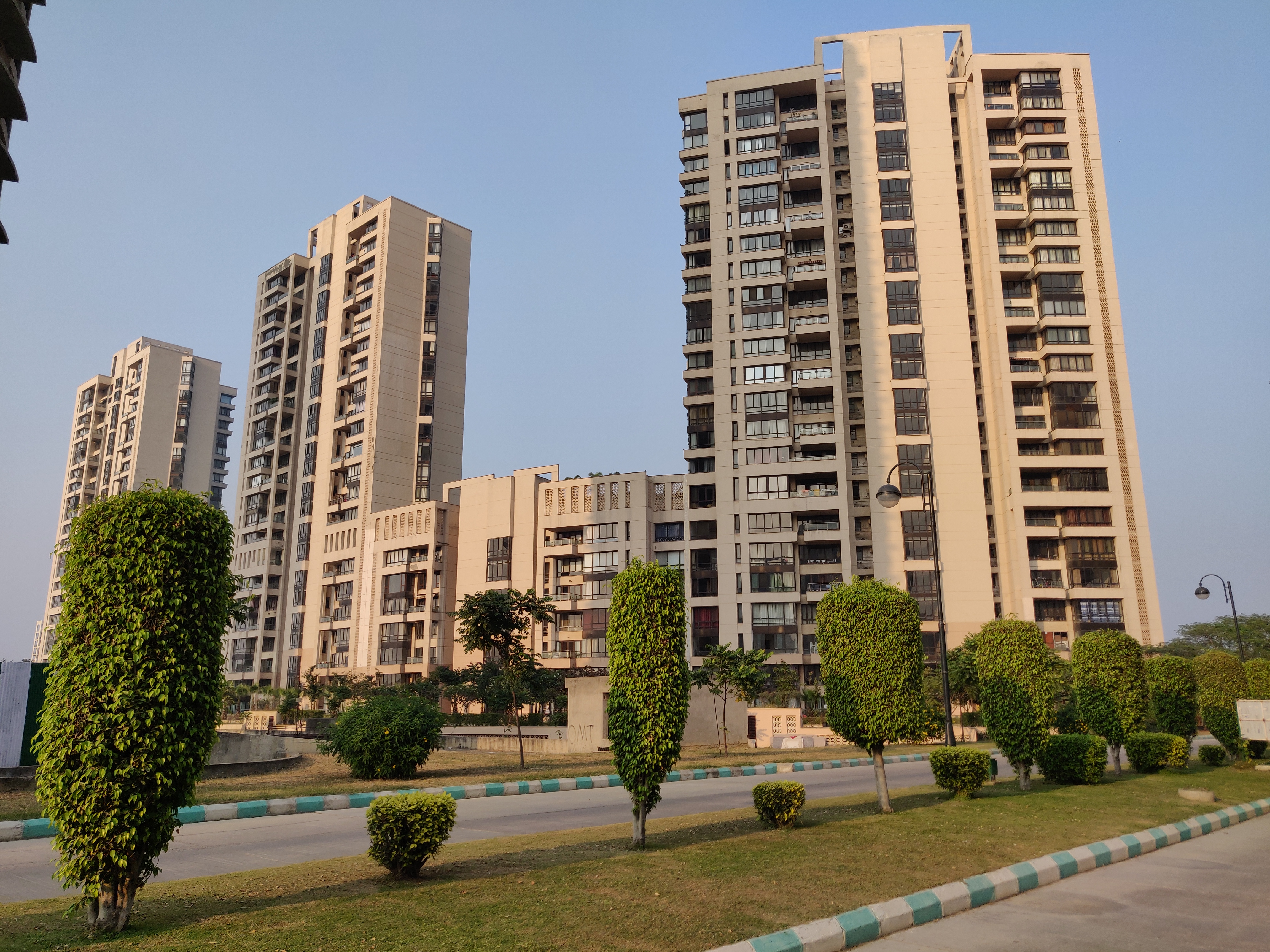 Discover Jaypee Greens: Premier Residential Society for Lease in Greater Noida, Delhi NCR